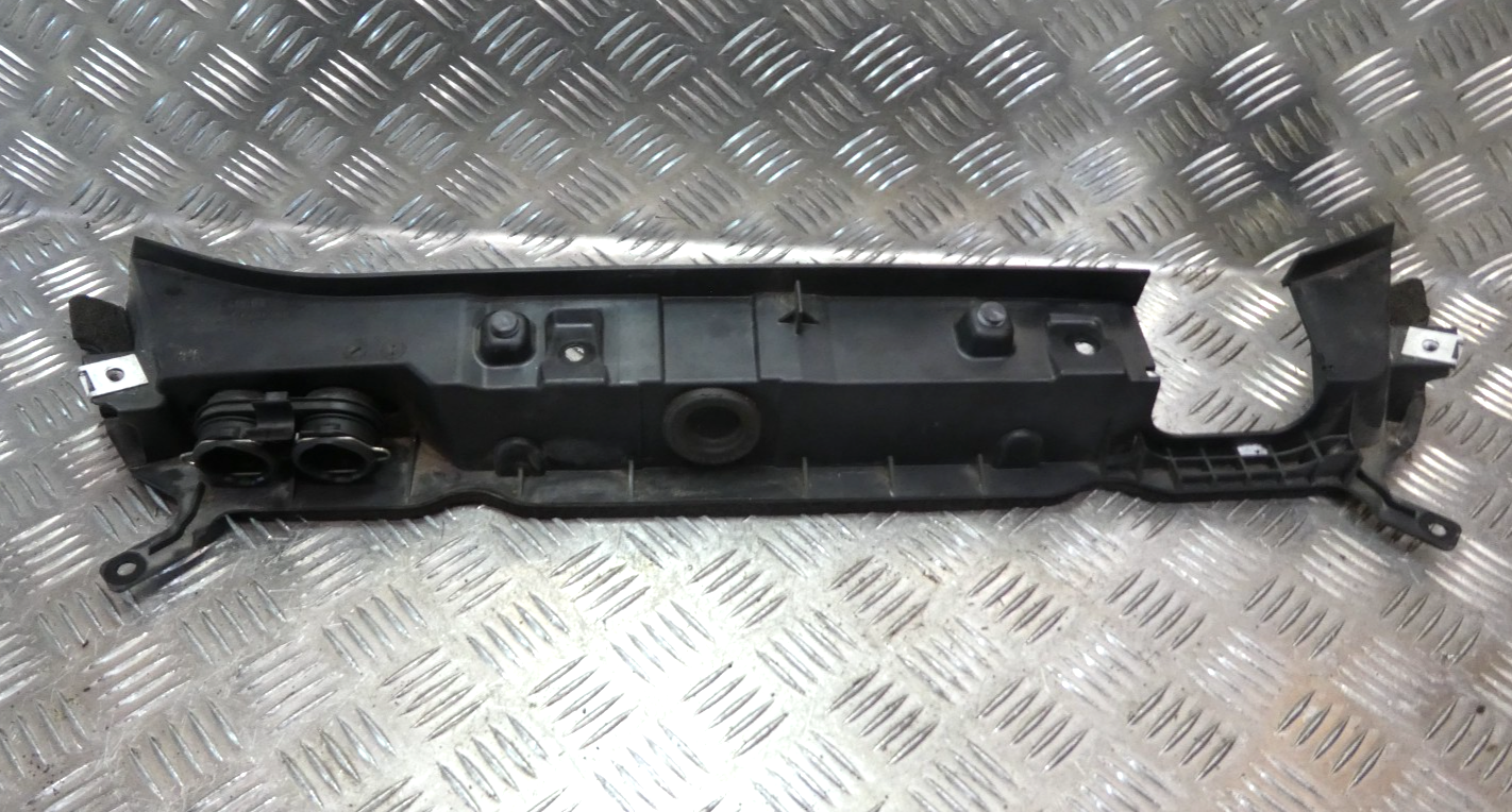 Porsche Panamera 3.0 S E-Hybrid Abdeckung Wasserkasten ORIGINAL gebraucht - 97057241502
