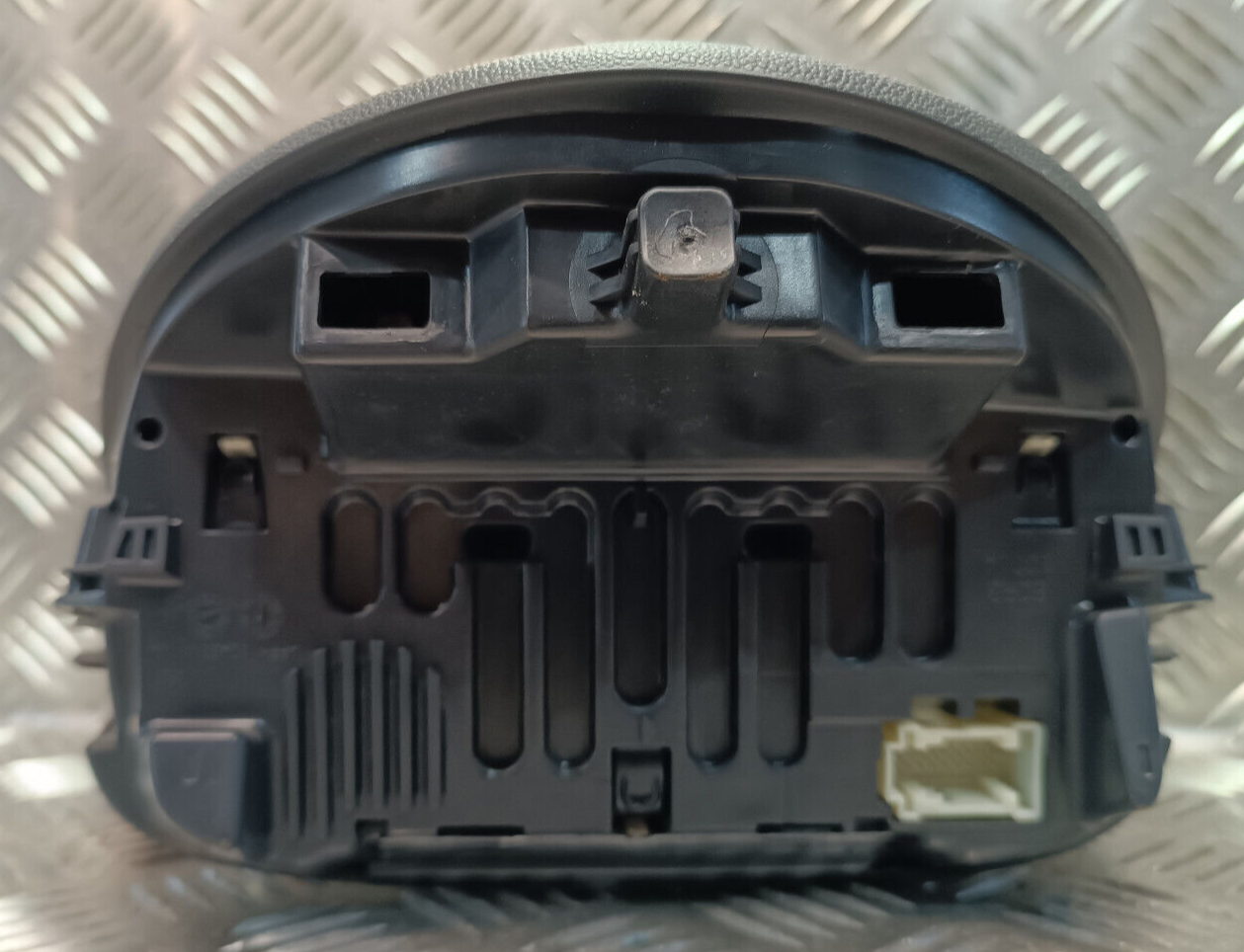 Smart ForTwo 451 Electric Kilometerstunde Tacho Kombiinstrument ORIGINAL gebraucht - A4519002502