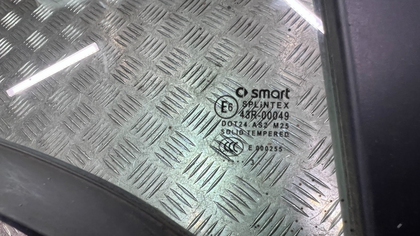 Smart ForTwo 451 Cabrio Seitenscheibe Türscheibe Scheibe rechts ORIGINAL gebraucht - A4517200457