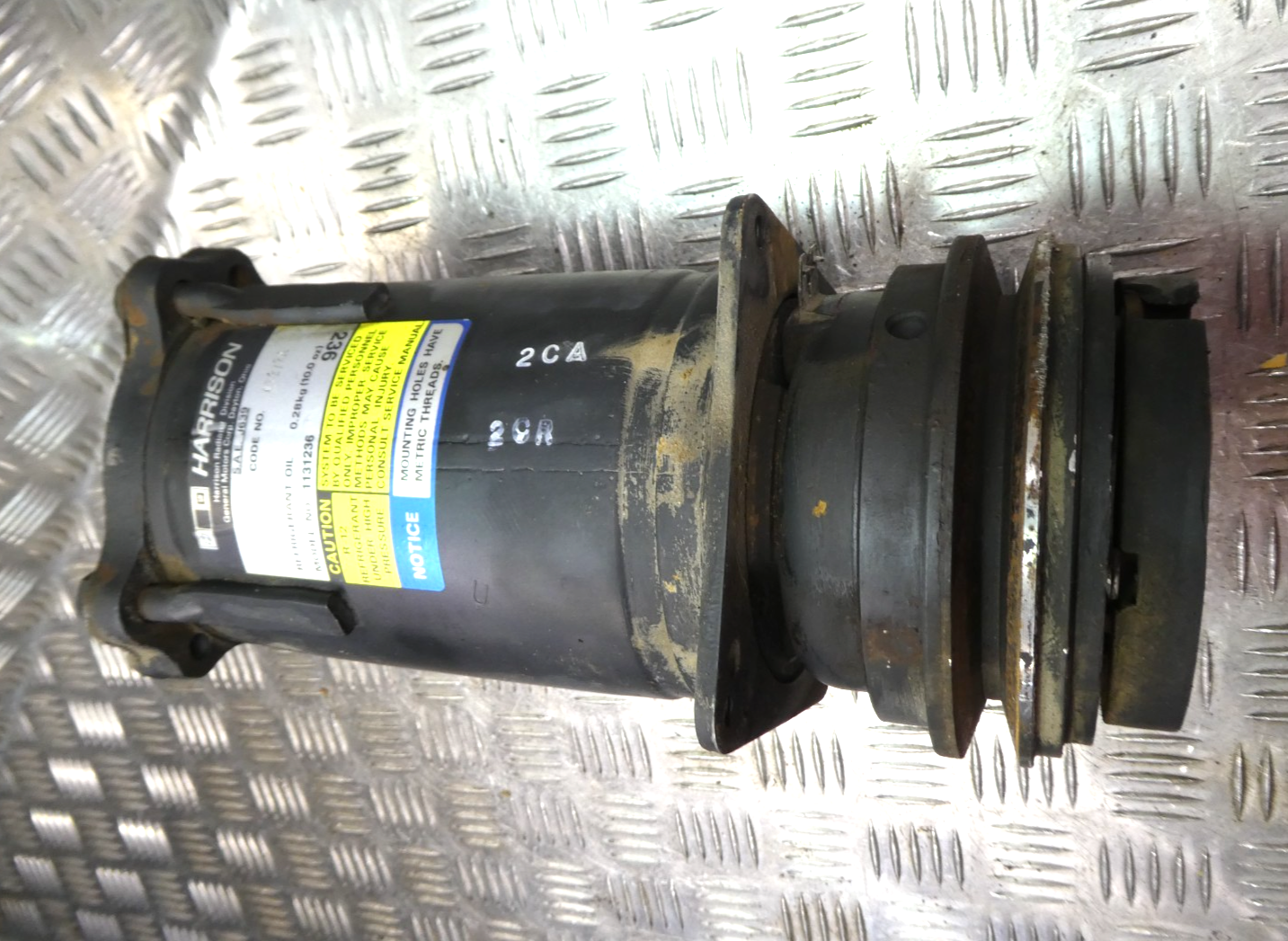 Mercedes-Benz C126 W126 1. Serie Klimakompressor ORIGINAL HARRISON gebraucht - 1131236