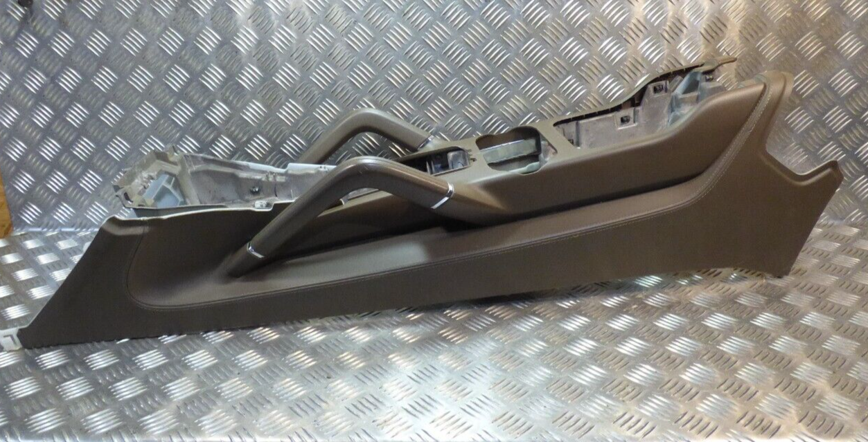 Porsche Cayenne S 92A Mitte Mittelkonsole Braun ( Umbra DE1 ) ORIGINAL gebraucht - 4580110002