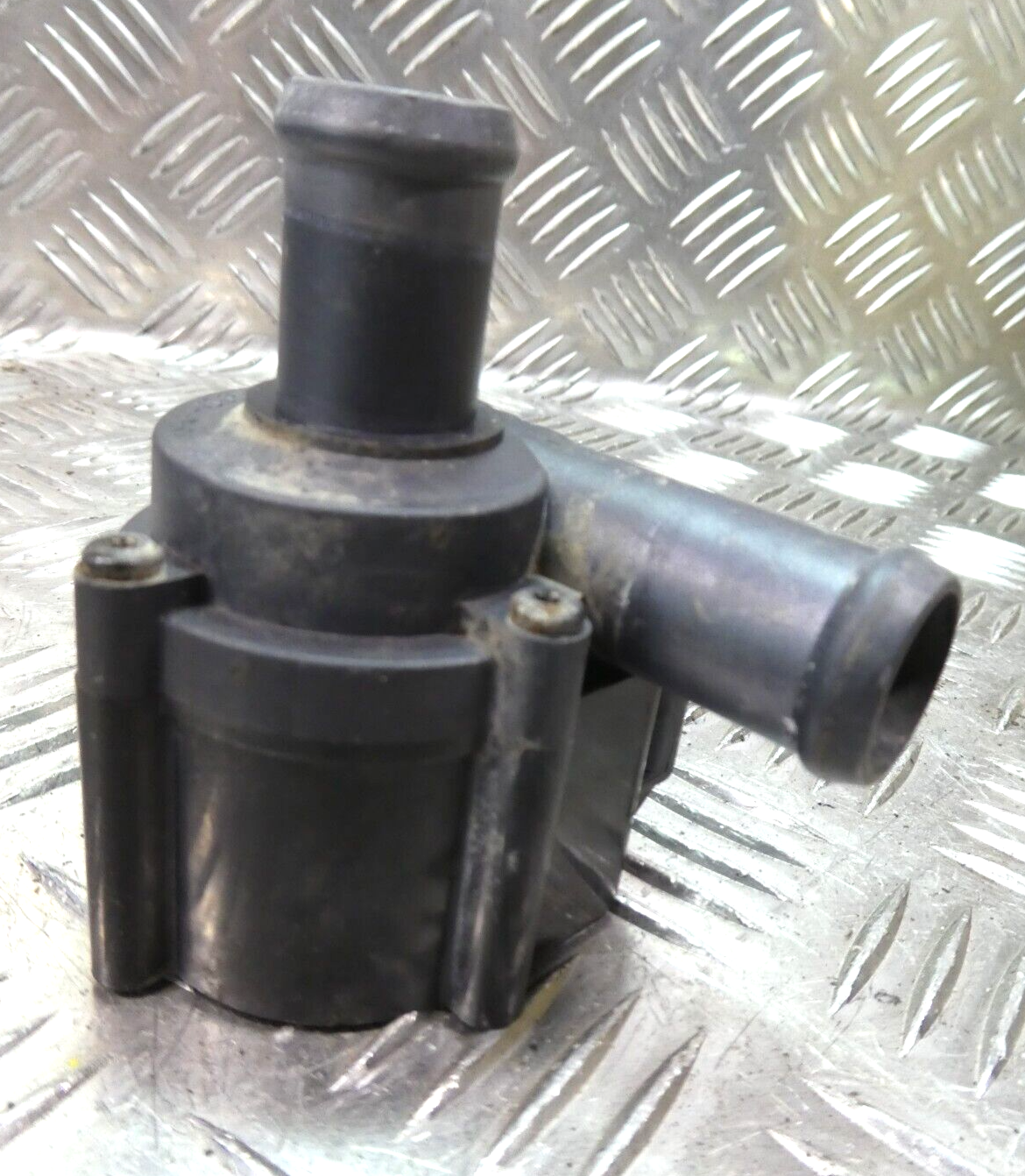Porsche Cayenne 92A Zusatzwasserpumpe Wasserpumpe ORIGINAL gebraucht - 059121004G