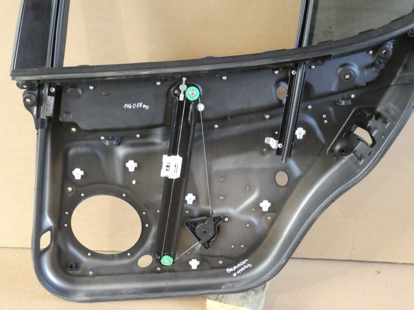 Porsche 970 Facelift 2015 Türrahmen Tür Fensterheber Hinten Links ORIGINAL gebraucht - Panamera