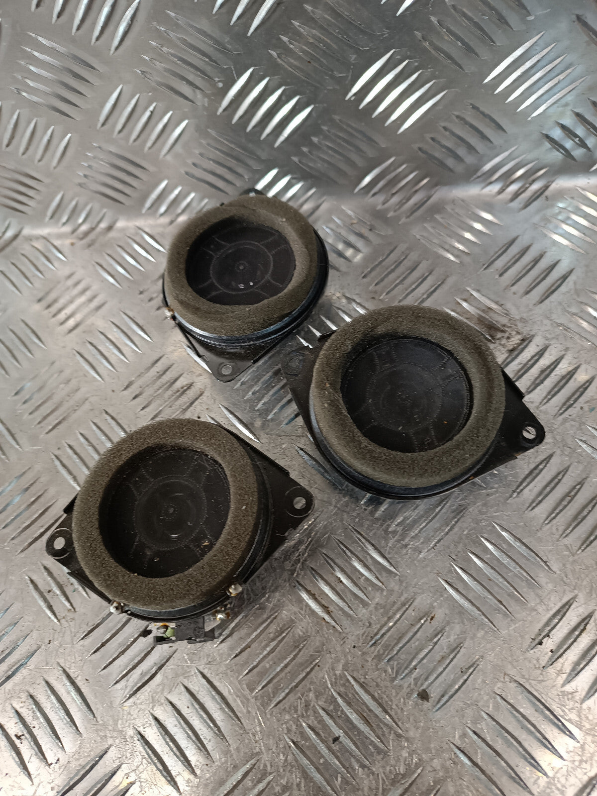 Jeep Grand Cherokee WK2 Lautsprecher Vorne 8923021701A ORIGINAL gebraucht - 68043045AD