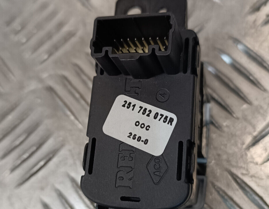 Renault Zoe 2022 Feststellbremse P Schalter Knopf Taster ORIGINAL gebraucht - 251752075R