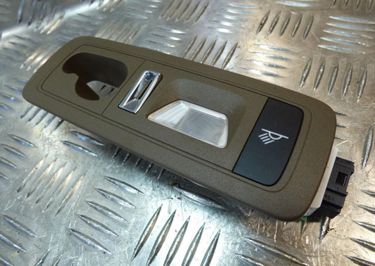 Porsche Cayenne 92A Leseleuchte rechts 7P5947292E braun ORIGINAL gebraucht - Innenraumleuchte
