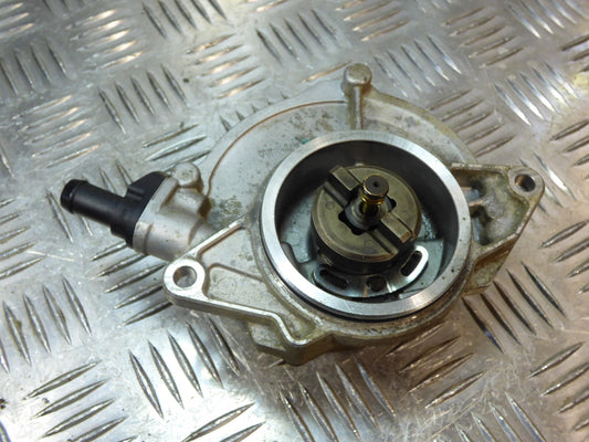 Porsche Cayenne 92A Unterdruckpumpe Vakuumpumpe ORIGINAL gebraucht - 059146100J