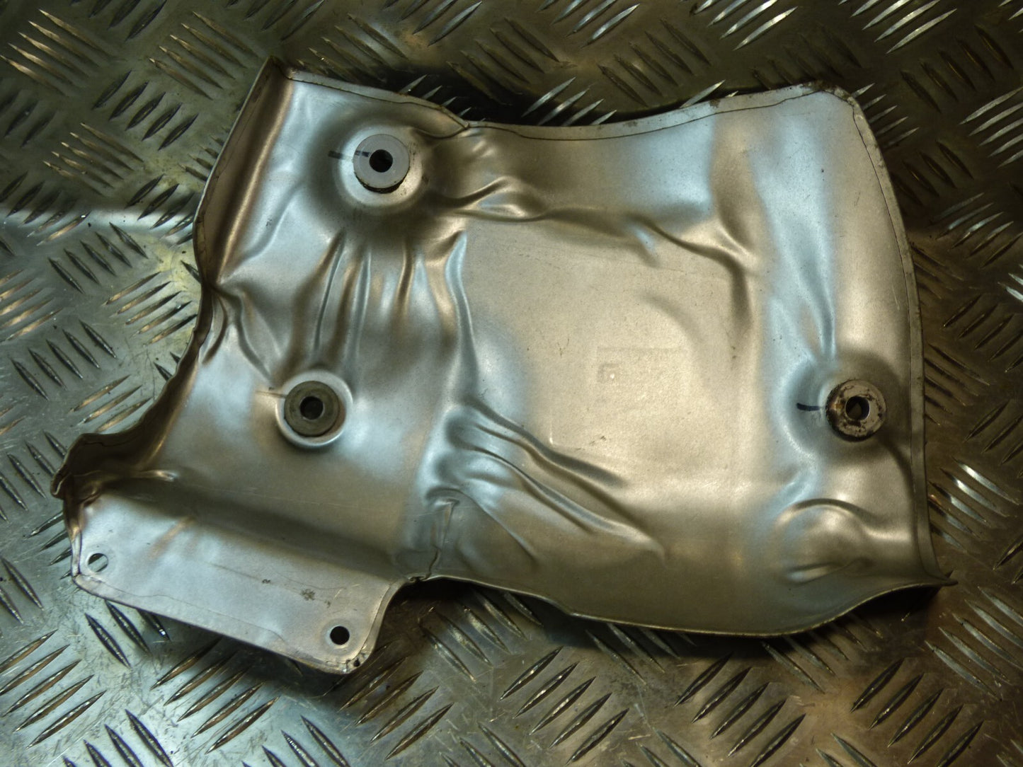 OPEL ASTRA K 1.4 Turbo Hitzeschutzplatte Hitzeschild GM ORIGINAL gebraucht - 12657772