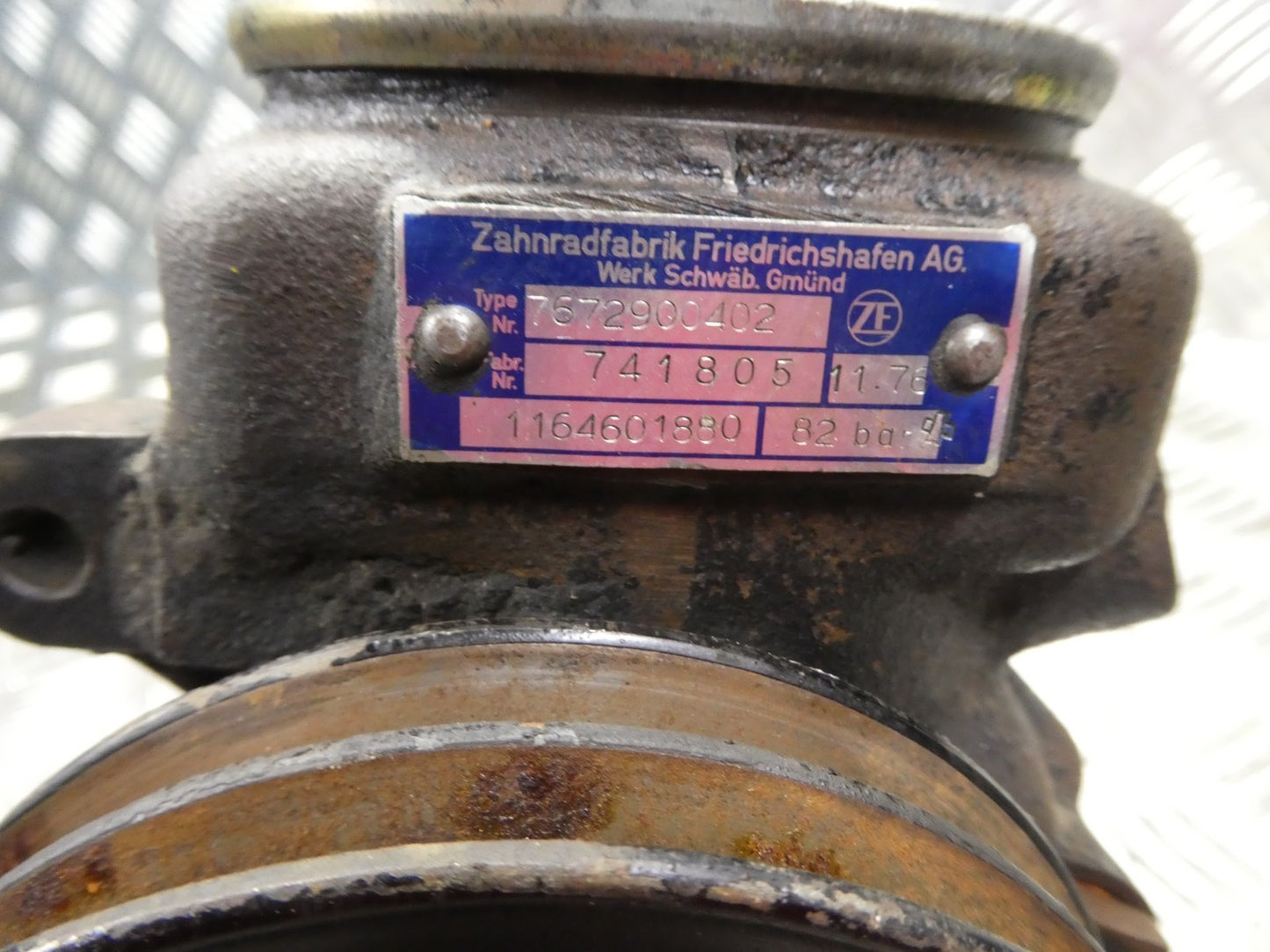 Mercedes-Benz W126 C126 Servopumpe Lenkungspumpe power steering pump ORIGINAL gebraucht - 1164601880