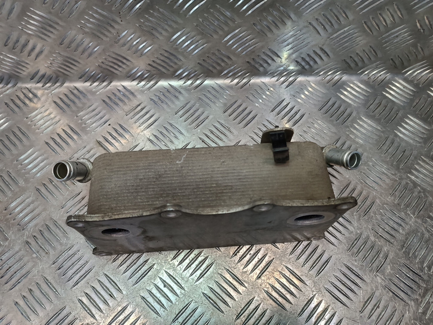 Porsche 970 3.6 V6 Ölkühler Ölfilterkühler Ölkühlergehaus ORIGINAL gebraucht - PANAMERA