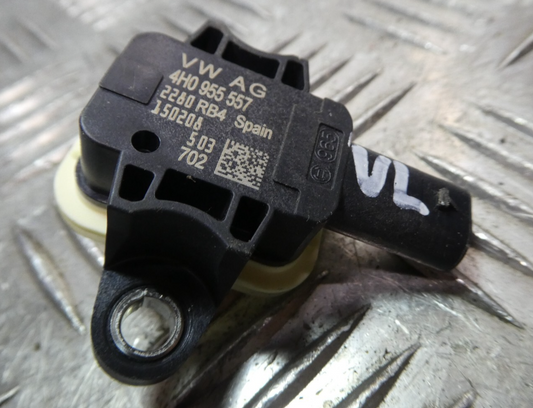 Porsche Macan 95B Sensor Vorne Links 4H0955557 ORIGINAL gebraucht - Seitenairbag