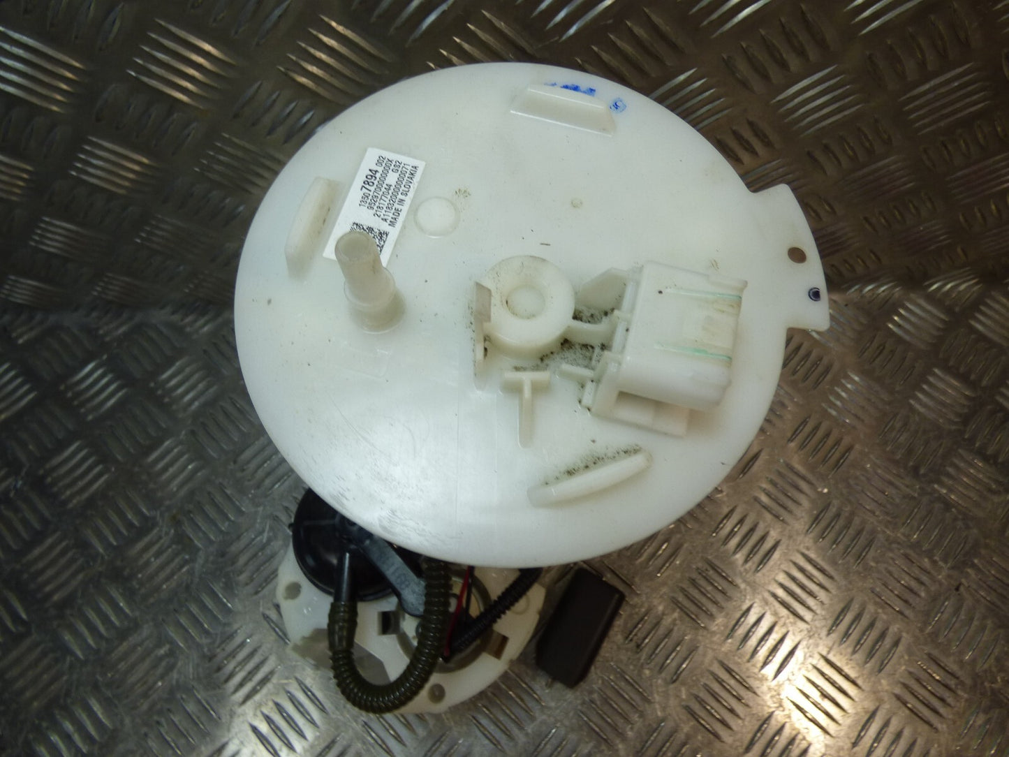 OPEL ASTRA K 1.4 TURBO Kraftstofftankpumpe Kraftstoffpumpe Tankgeber GM ORIGINAL gebraucht - 13507894