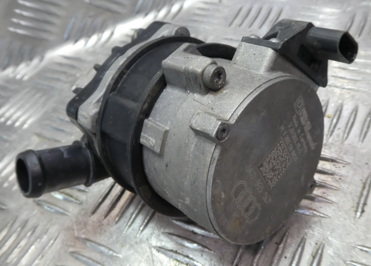 Porsche 3.0 E-Hybrid Zusatzwasserpumpe Wasserpumpe 8K0965567 ORIGINAL gebraucht - Panamera