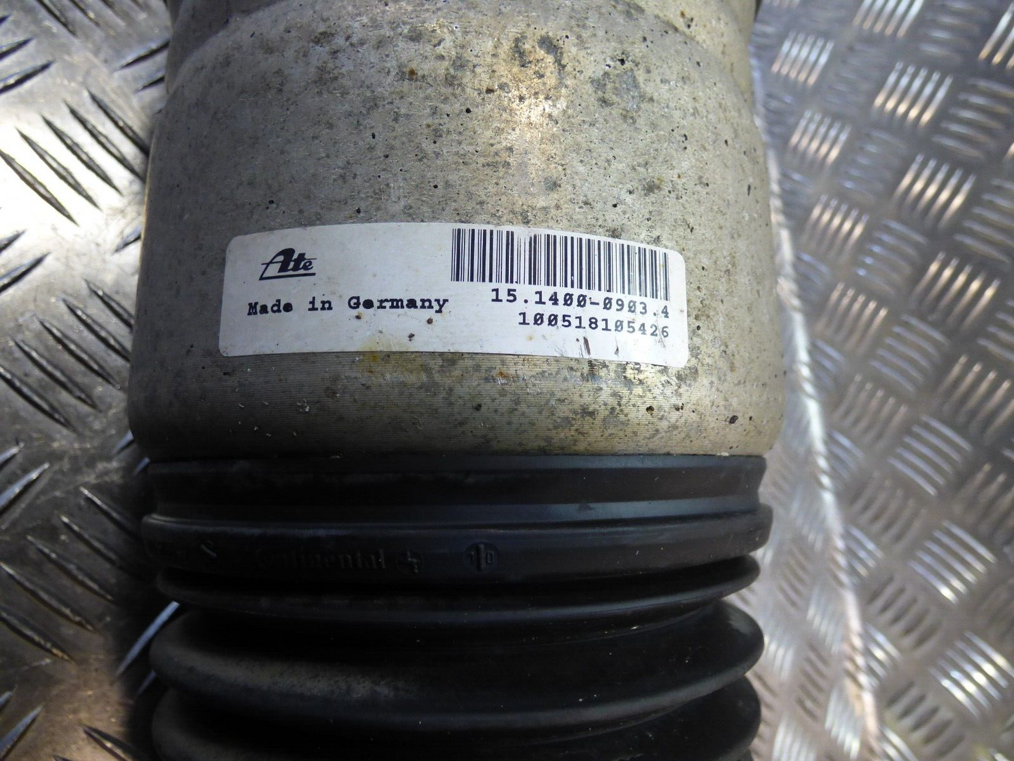 Porsche Cayenne 92A Stoßdämpfer Luftfahrwerk vorne links 7P5616039N gebraucht - Original