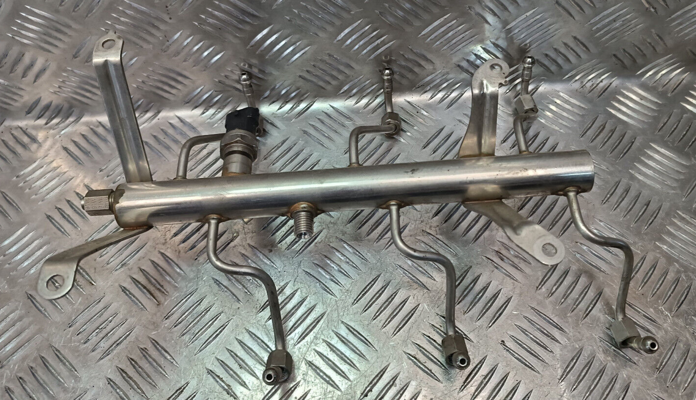 Porsche PANAMERA 970 3.6 V6 Kraftstoffsammelrohr 036310014 ORIGINAL gebraucht - 94611011521