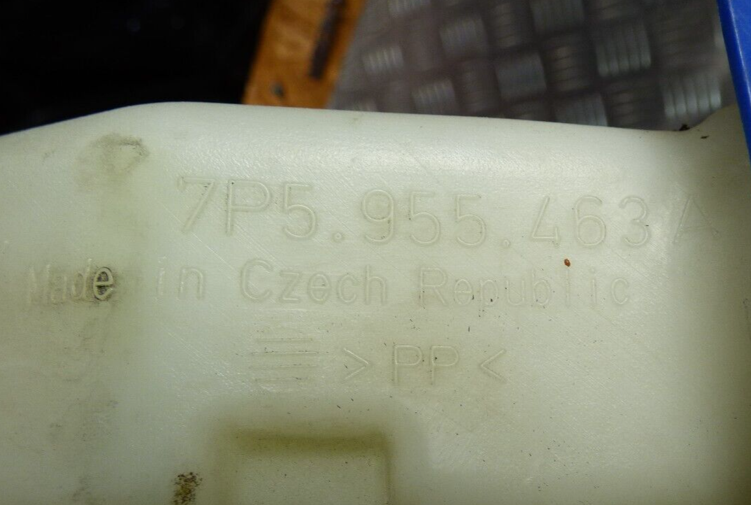 Porsche Cayenne 92A Scheibenflüssigkeit behälter Füllrohr ORIGINAL gebraucht - 7P5955463A