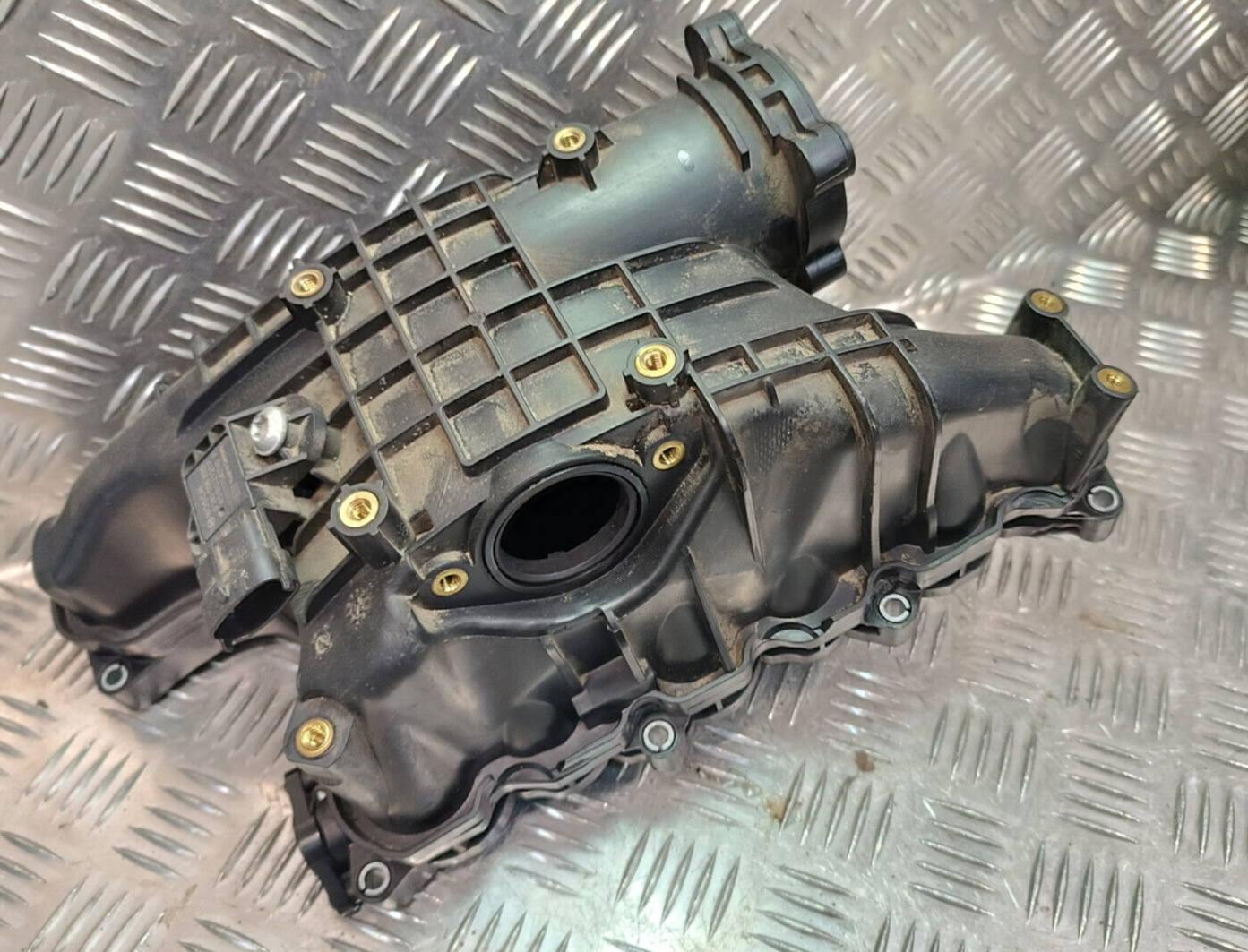 Jeep Grand WK2 3.0 CRD Ansaugbrücke Mahle ORIGINAL gebraucht - Cherokee