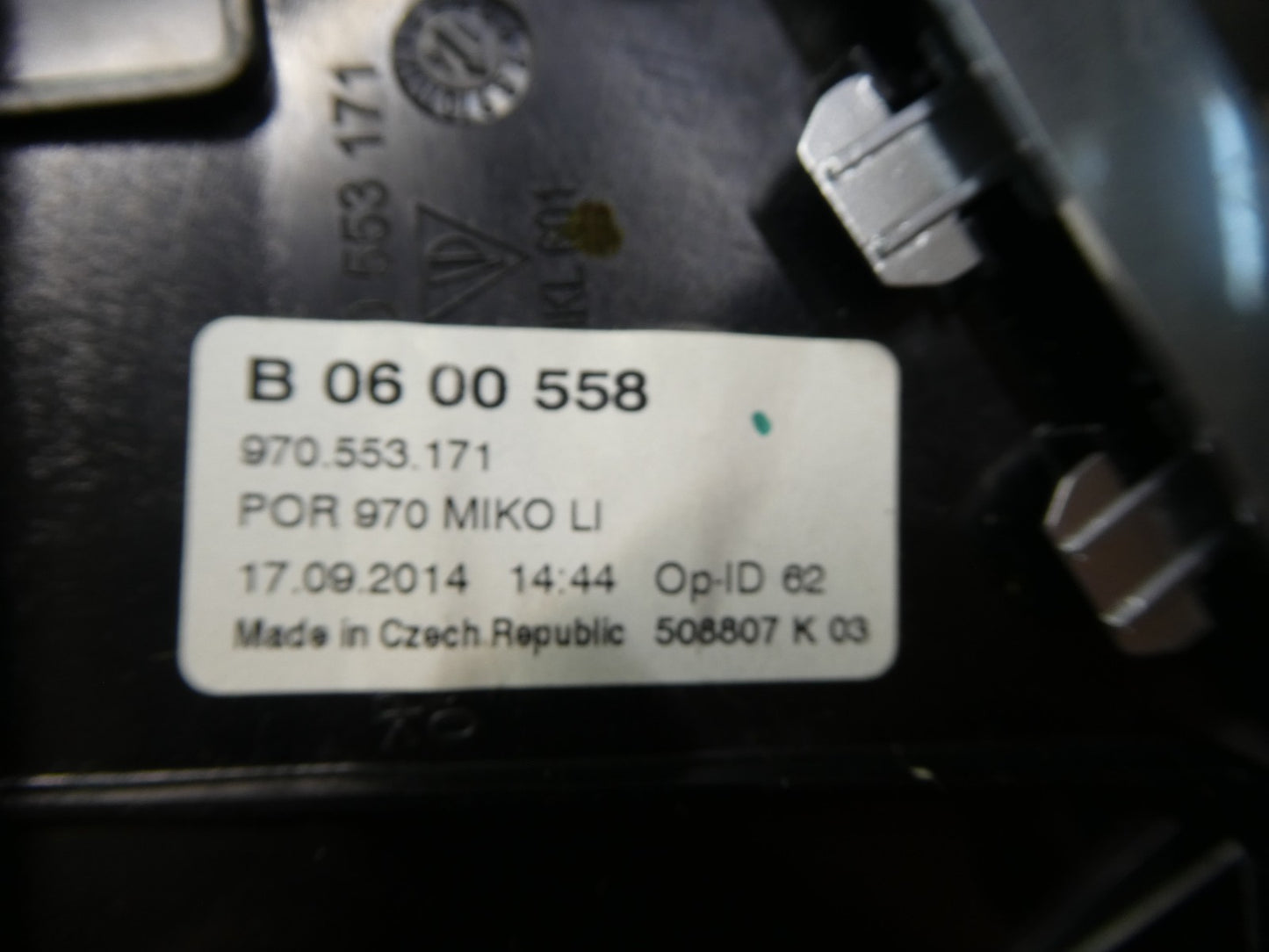 Porsche Panamera S 970 Mittelkonsole Luftdüse hinten links ORIGINAL gebraucht - 970553171