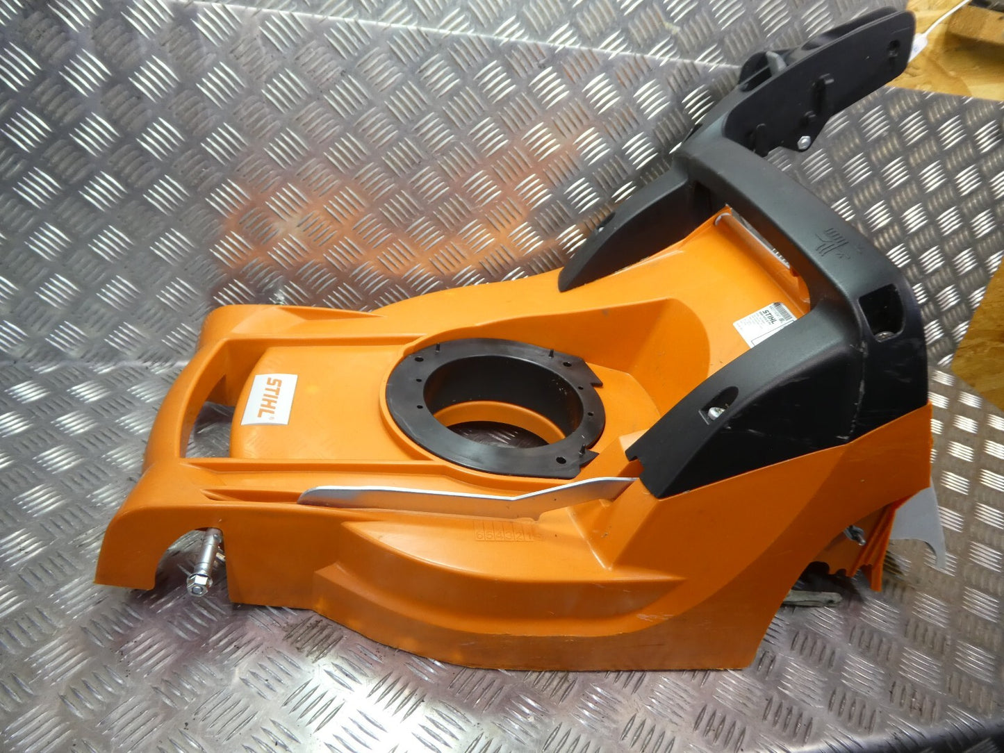 STIHL RMA 443.2 PV Akku Gehäuse mit klappe, Höhenversteller, rame ORIGINAL gebraucht - Rasenmaher