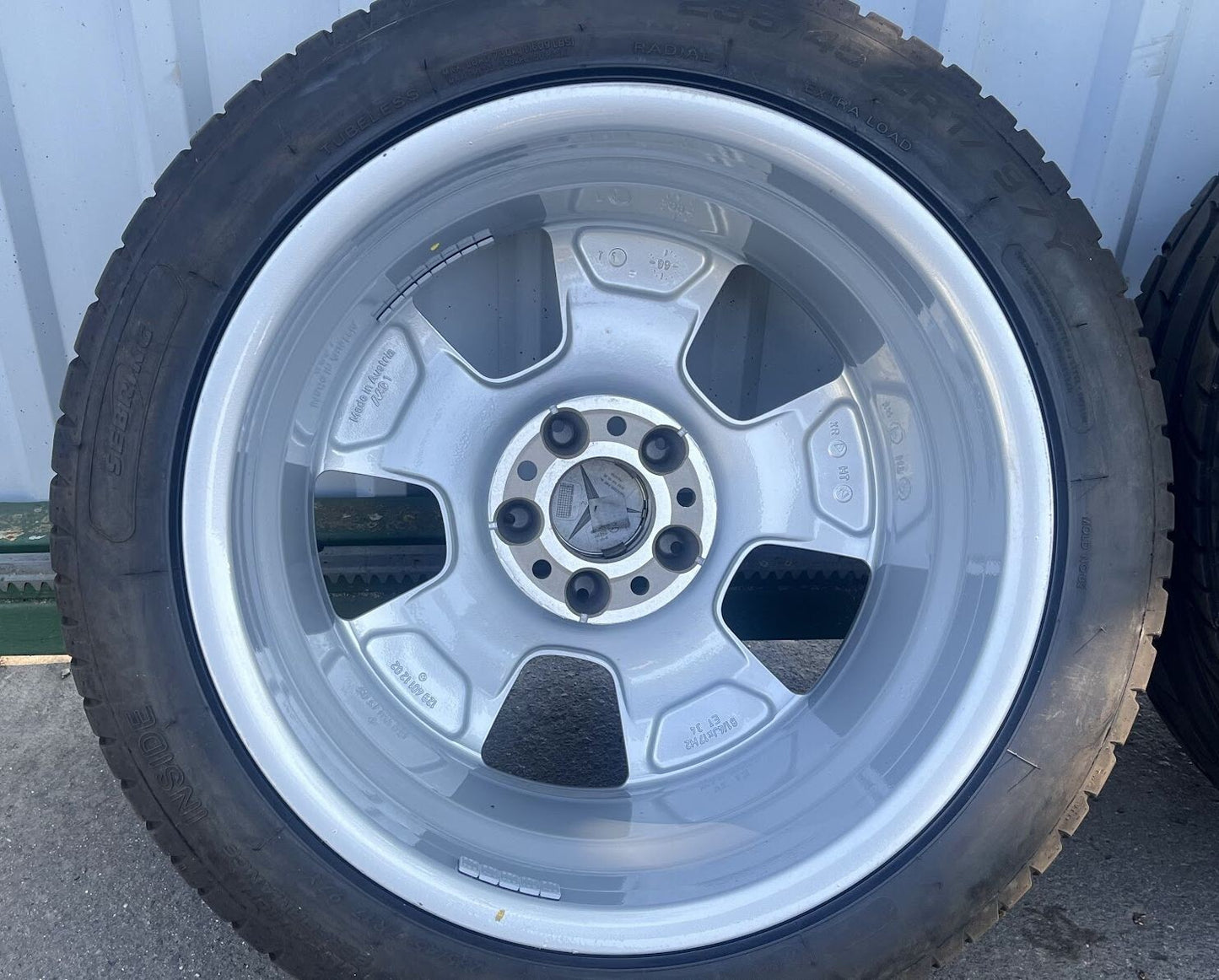 4 x ORIGINAL MERCEDES-BENZ SL R129 ALBALI ALUFELGEN mit Sommereifen gebraucht - 1294011202