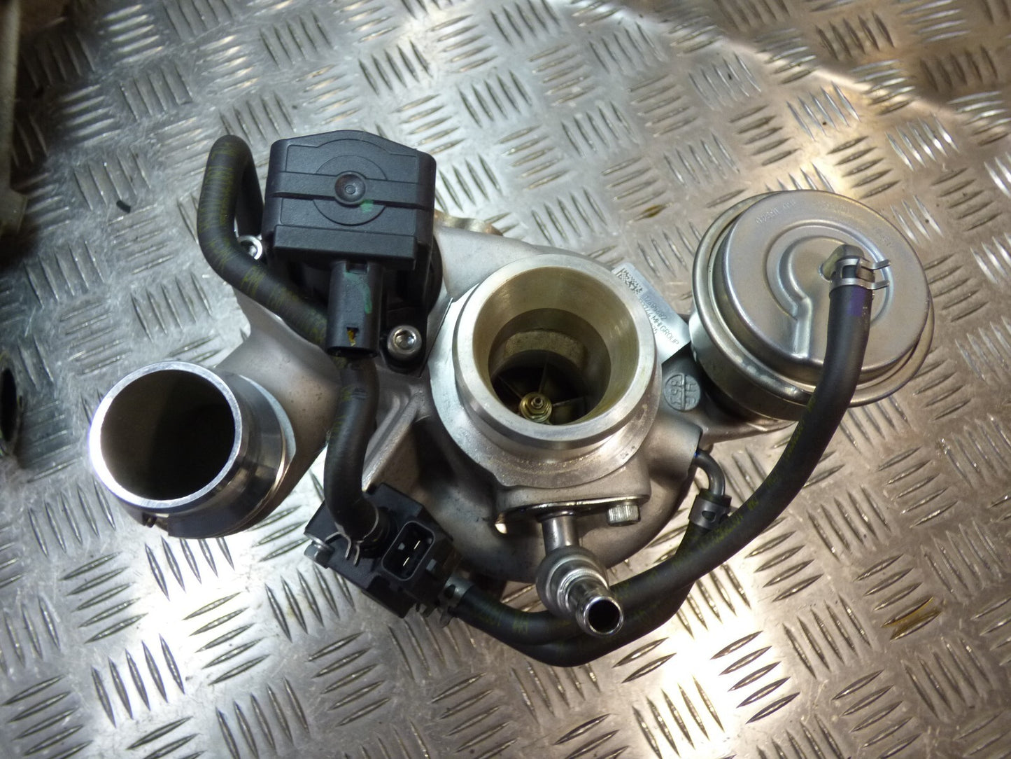 OPEL ASTRA K 1.4 Turbolader GM B14XFT LE2 125 PS 59200 km ORIGINAL gebraucht - 12685682