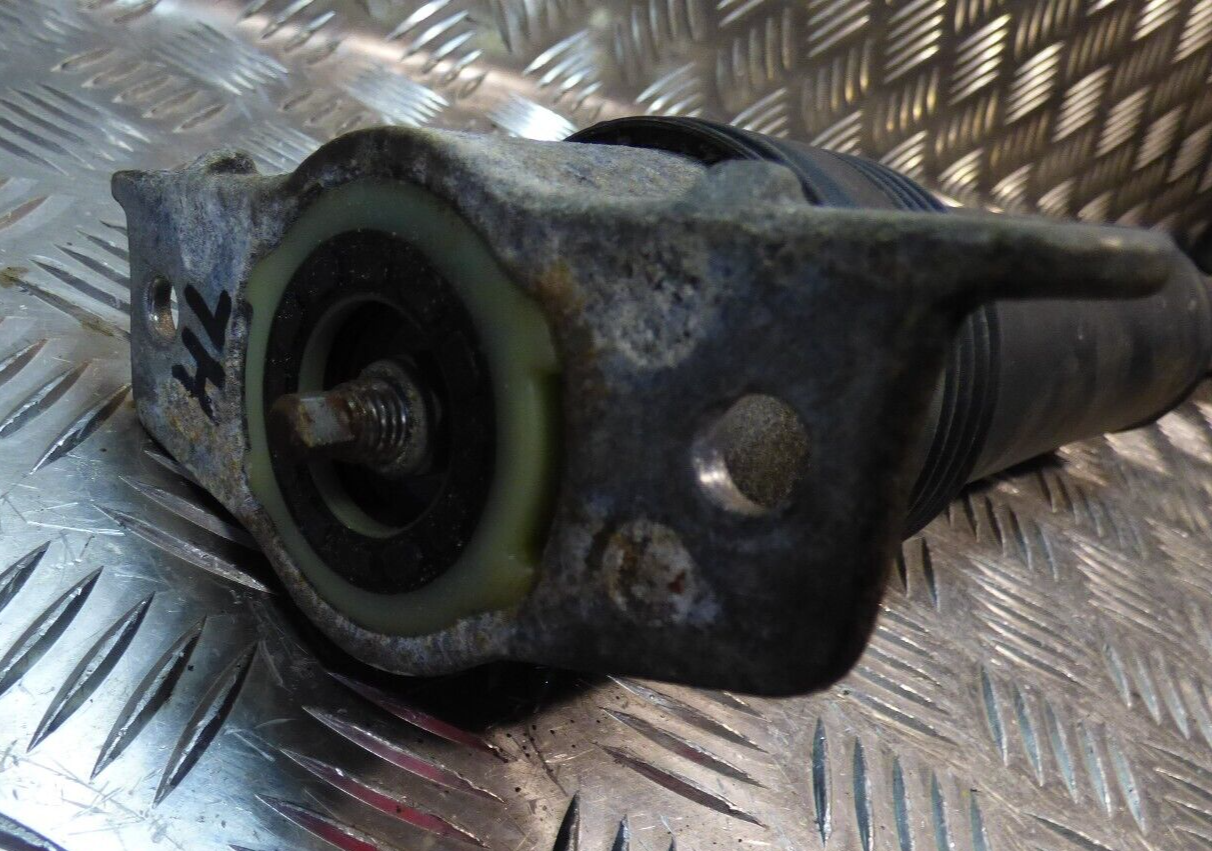 OPEL ASTRA K 1.4 ORIGINAL Stoßdampfer hinten rechts = links gebraucht - GM39056534