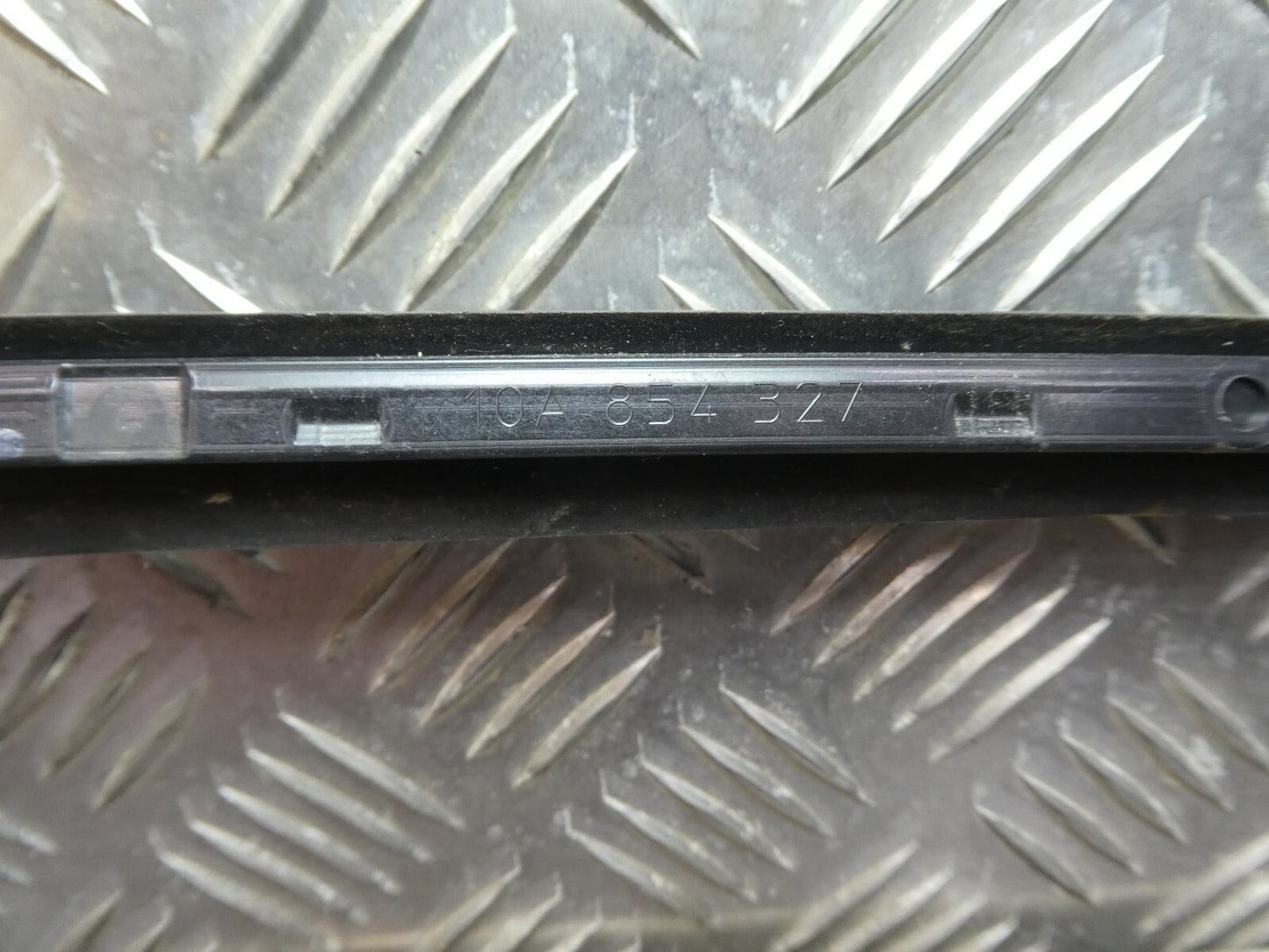 VW ID3 ID.3 Wasserfangleiste Wischleiste links 10A854327 ORIGINAL gebraucht - Volkswagen