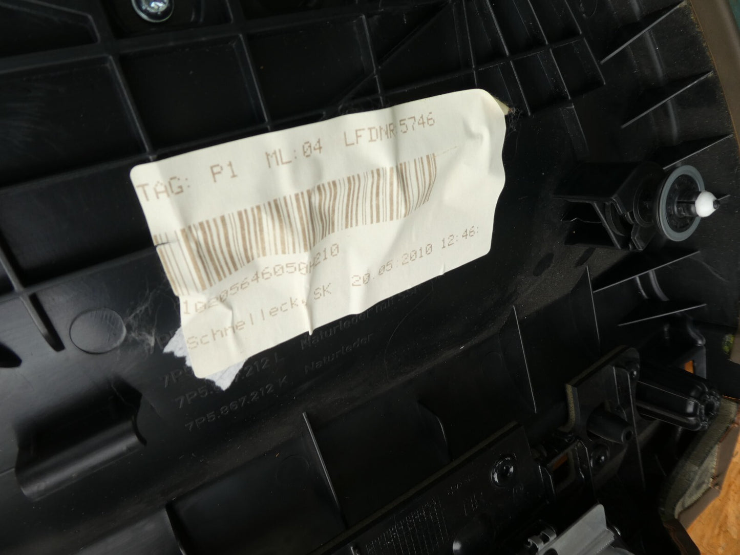 Porsche Cayenne 92A Türverkleidung Hinten Rechts Braun ORIGINAL gebraucht - Umbra ORIGINAL gebraucht - 7P5867212K