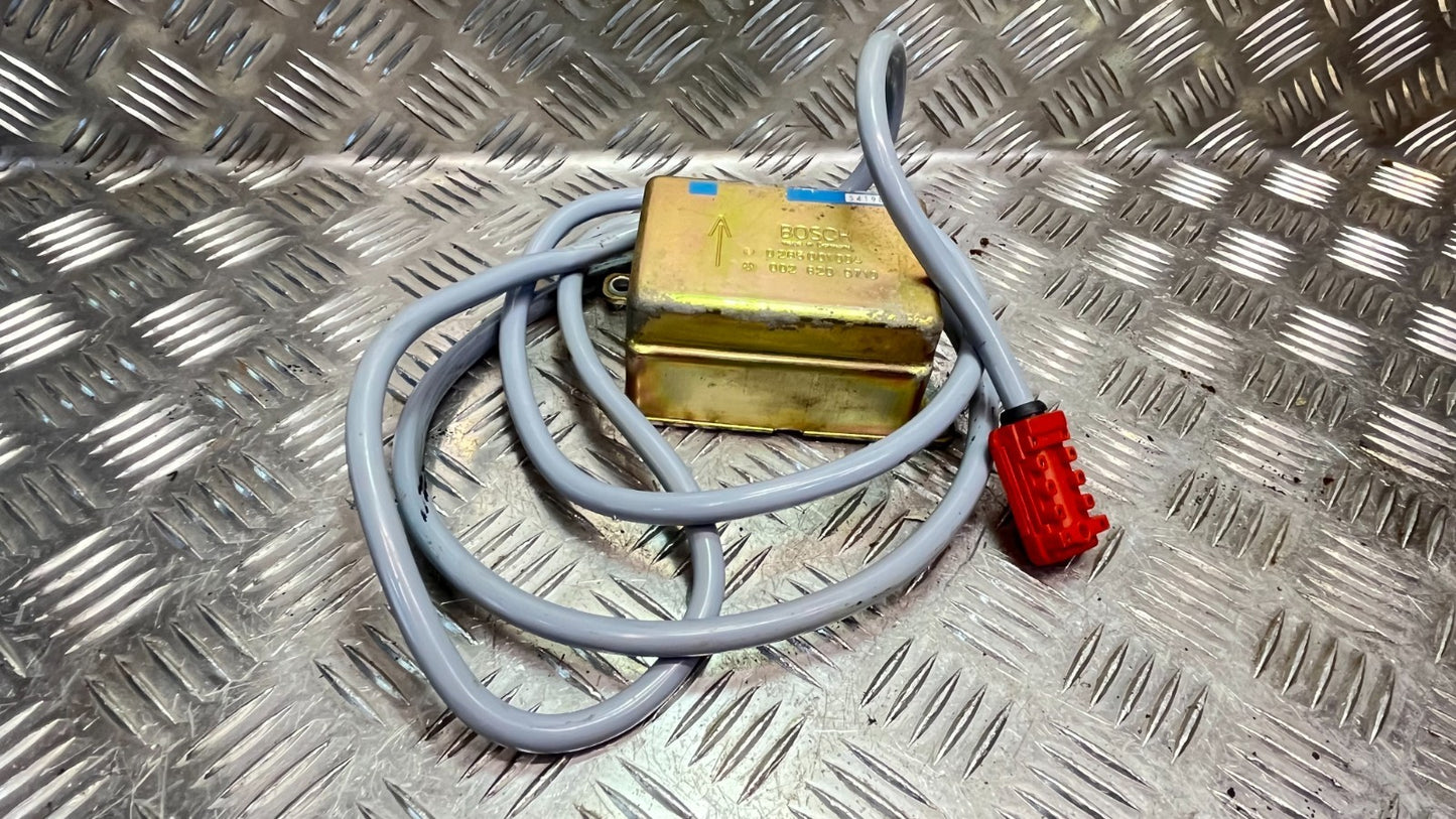 Mercedes-Benz C126 W126 SRS AirBag steuergerät _ 0285001004 ORIGINAL gebraucht - 0028209710