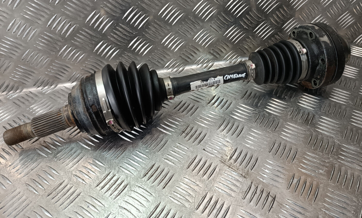 Porsche Cayenne S 92A Glenkwelle 7P0407271A ORIGINAL gebraucht - Antriebswelle
