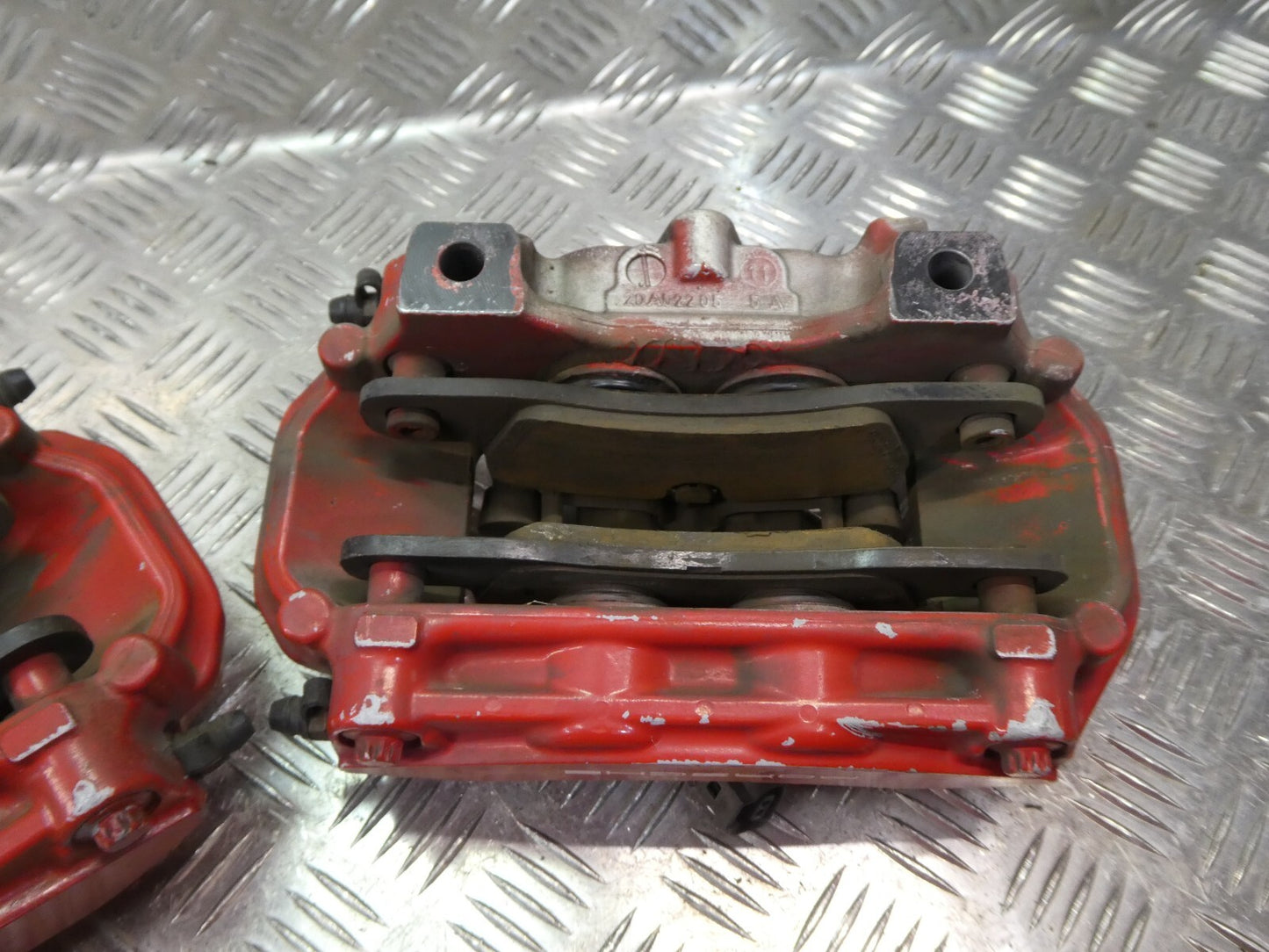 Porsche Cayenne 92A Hinten R + L BREMBO 7P0615424 + 7P0615424 ORIGINAL gebraucht - Bremssattel
