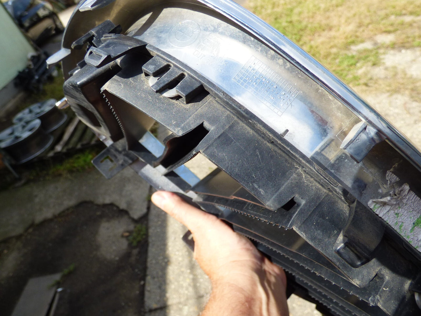 Original BMW X3 +X4 G01 + G02 F98 Grill vorne rechts gebraucht - 7464922