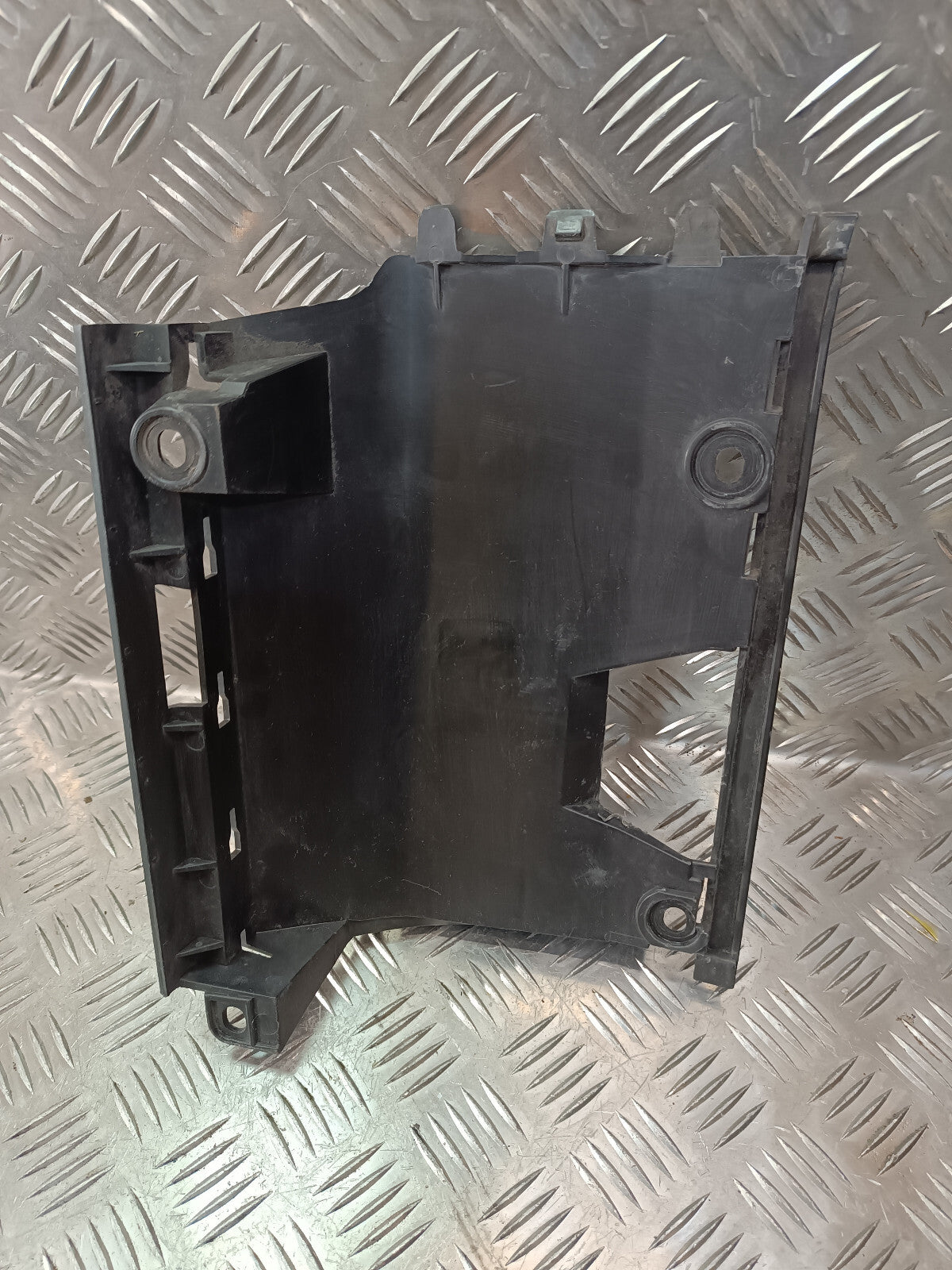 VW T5 1.9 TDI Blende Stoßstangenecke Halter Links 7H0807129A ORIGINAL gebraucht - Transporter