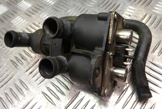 Mercedes-Benz W126 C126 Heizungsduoventi Heizungsventil A ORIGINAL gebraucht - 0008306584