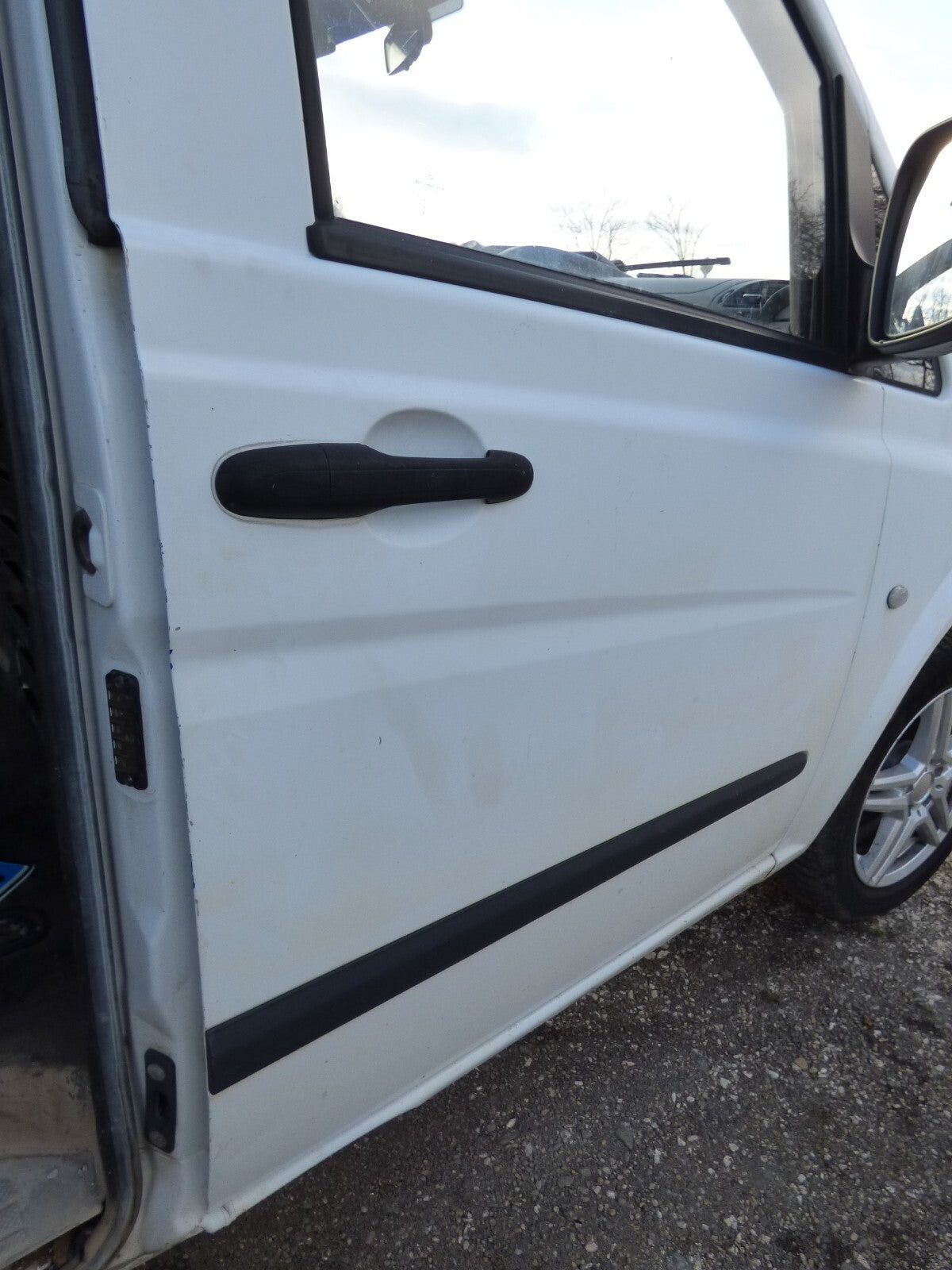 Vito W639 Tür Vorne Rechts ohne Anbauteile_ kein Rost _ Weiß ORIGINAL gebraucht - Mercedes