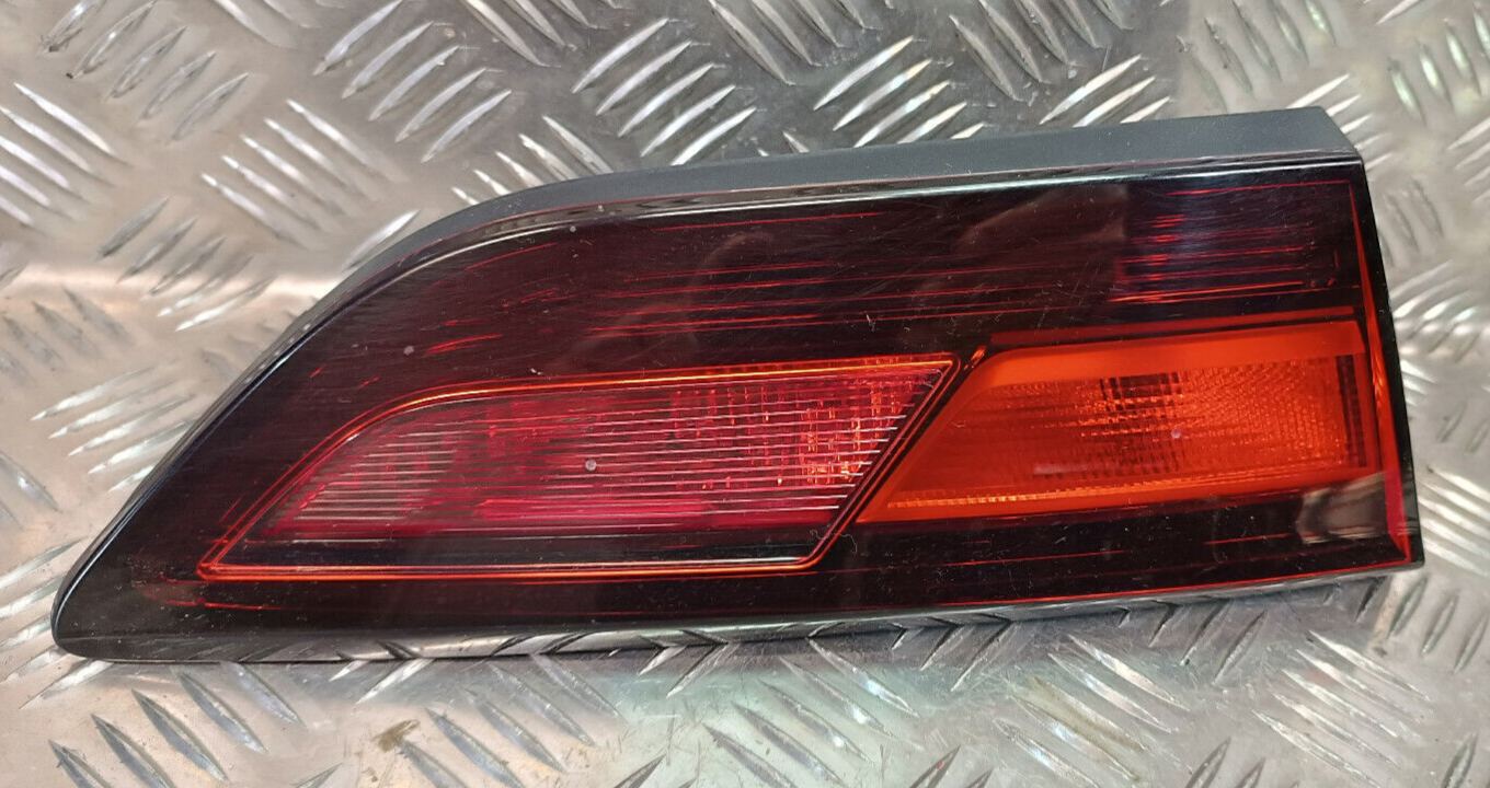 OPEL ASTRA K 1.4 Turbo Heckleuchte Rückleuchte Innen Links GM ORIGINAL gebraucht - 13401162