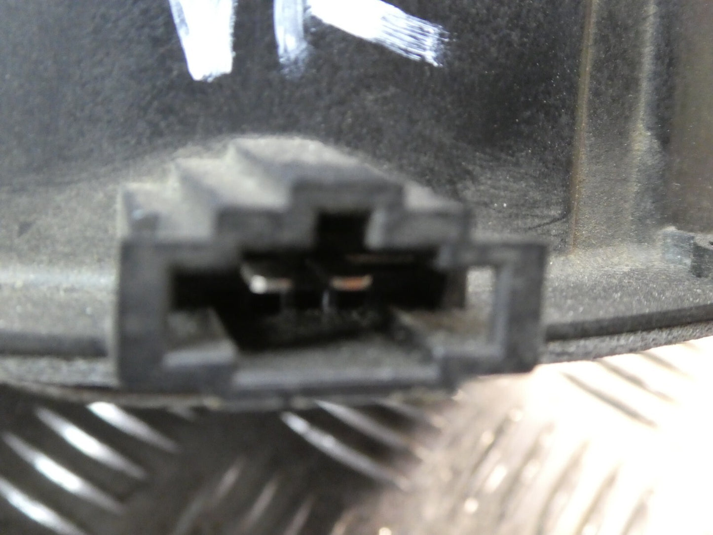Porsche Cayenne 92A Tiefton Türlautsprecher Vorne Links 7P5035710A ORIGINAL gebraucht - Lautsprecher