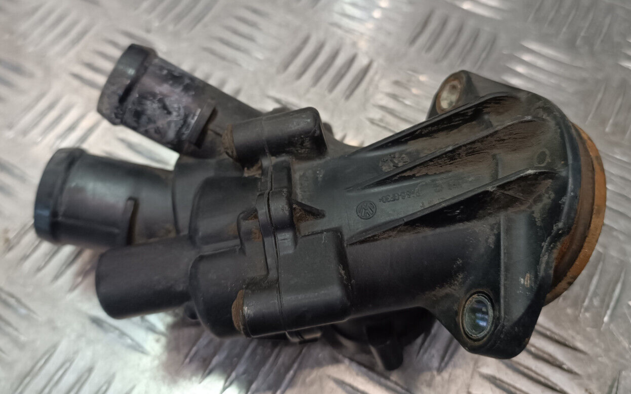 VW T5 2.0 TDI CAA Original Thermostat Kühlmittel 03L121111F gebraucht - Transporter