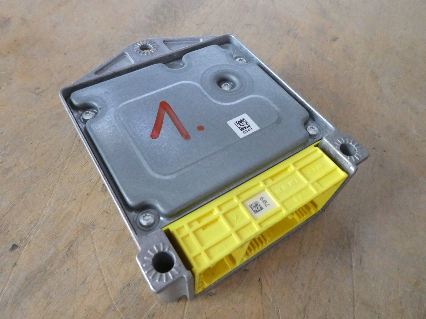 Mercedes Sprinter Crafter W906 Steuergerät Airbag Airbagsteuergerät ORIGINAL gebraucht - A9064461442