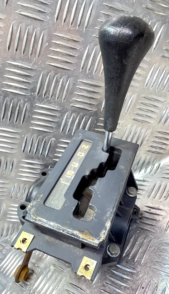 Mercedes-Benz C126 W126 _ Schaltkulisse Wählhebel Automatik ORIGINAL gebraucht - 1262670447