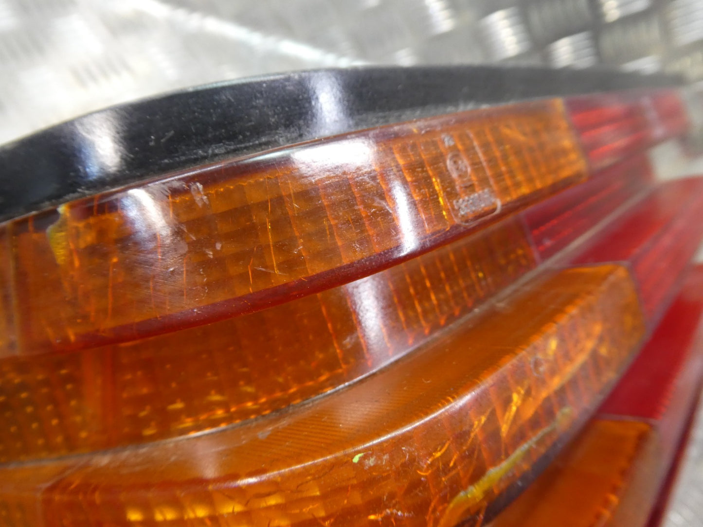 Mercedes-Benz W126 C126 SEC Rückleuchte links BOSCH ORIGINAL gebraucht - 0053316R38