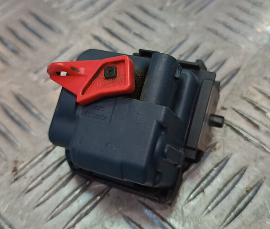 Smart ForTwo 451 Sensor Actuator 196521A Mennekes ORIGINAL gebraucht - Electric