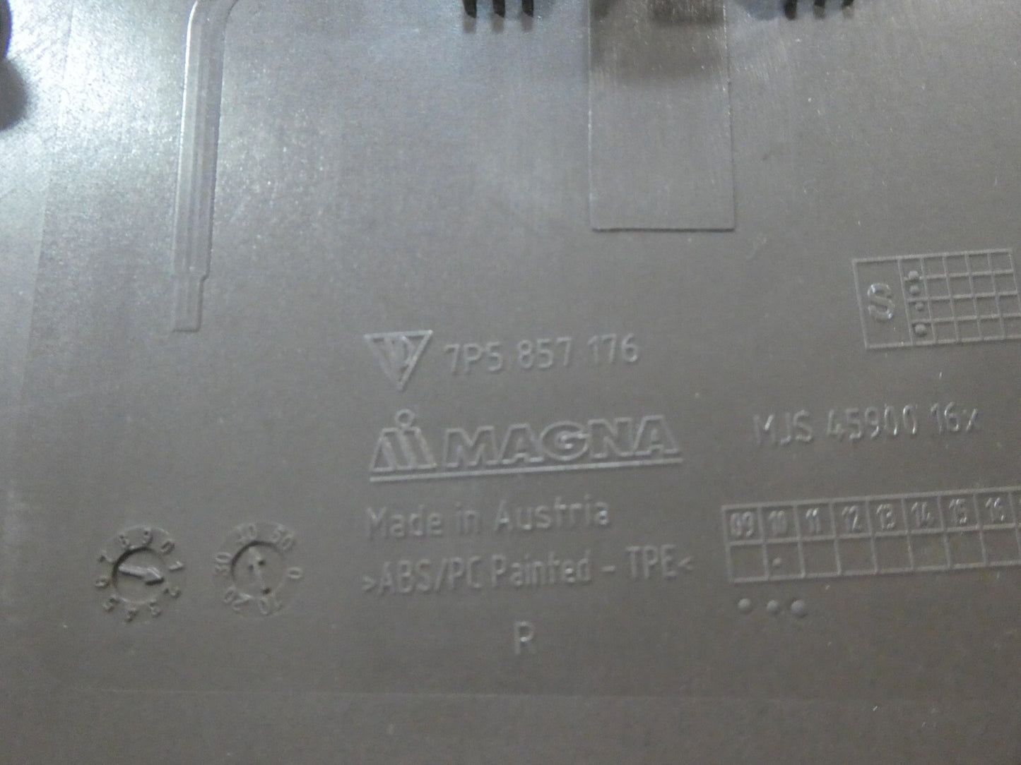 Porsche Cayenne 92A Armaturenbrett rechts Abdeckung 7P5857176 ORIGINAL gebraucht - Verkleidung