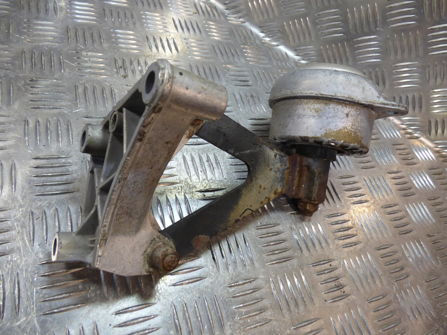 Porsche Boxster Cayman 987 Motorhalter Rechts / 98737520601 ORIGINAL gebraucht - 99337504907