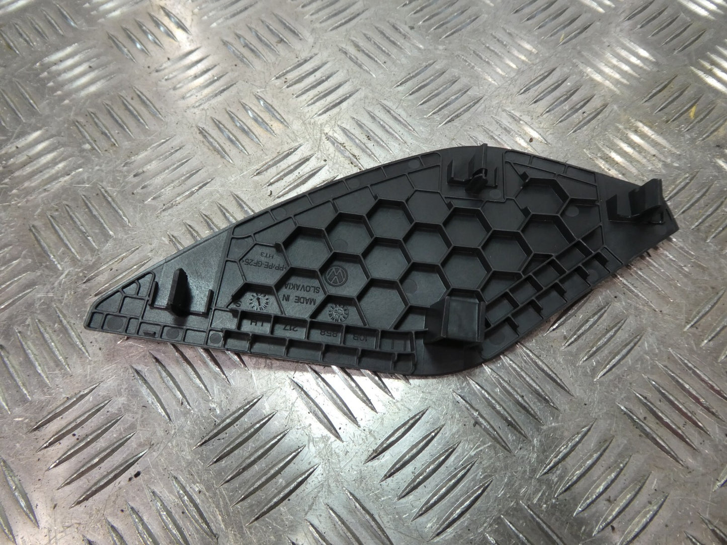 ID3 ID.3 Armaturenbrett Seitenverkleidung 10B858217 ORIGINAL gebraucht - Volkswagen
