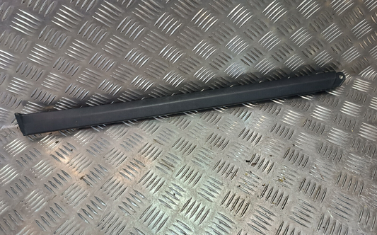 Porsche Cayenne S 92A Linke Abdeckung 7P5853540 RH ORIGINAL gebraucht - Seitenschwellerverkleidung