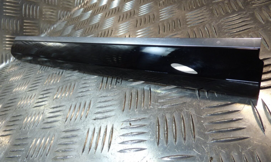 Porsche Cayenne S 92A Dekor Klavierlack Armaturenbrett 08S 7P5857222P ORIGINAL gebraucht - Zierleiste