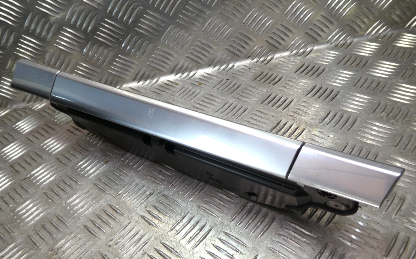 Porsche Panamera 970 Getränkehalter Armaturenbrett LHD ORIGINAL gebraucht - 97055239401