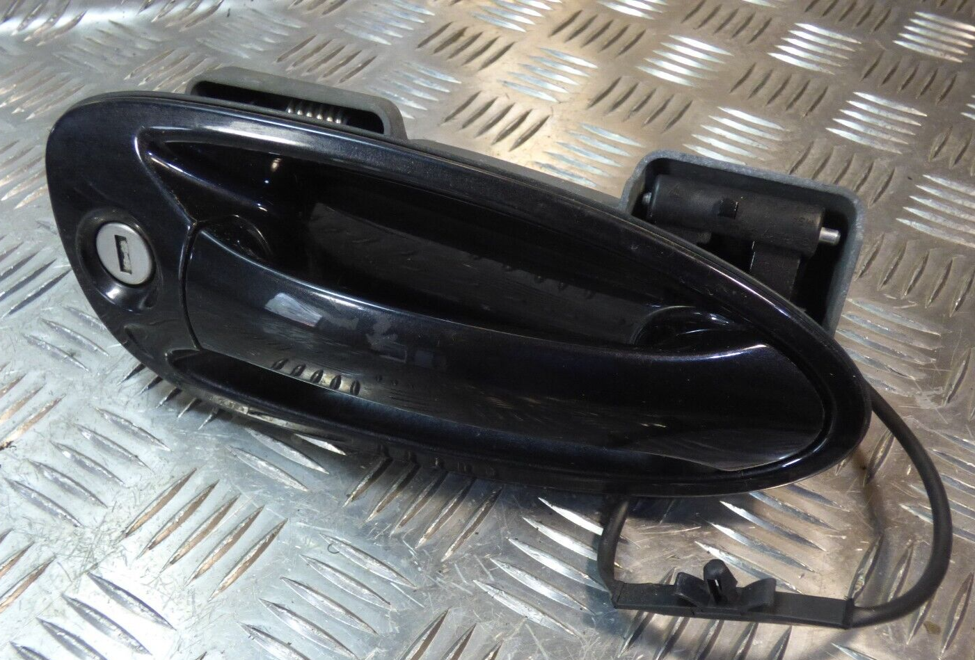 Porsche Boxster 987 Original Türgriff vorne rechts schwarz RHD gebraucht - 99753706400