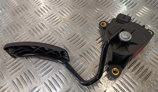 Renault Zoe 2022 Pedaleinheit Pedal Gaspedal Fahrpedal ORIGINAL gebraucht - 180021178R